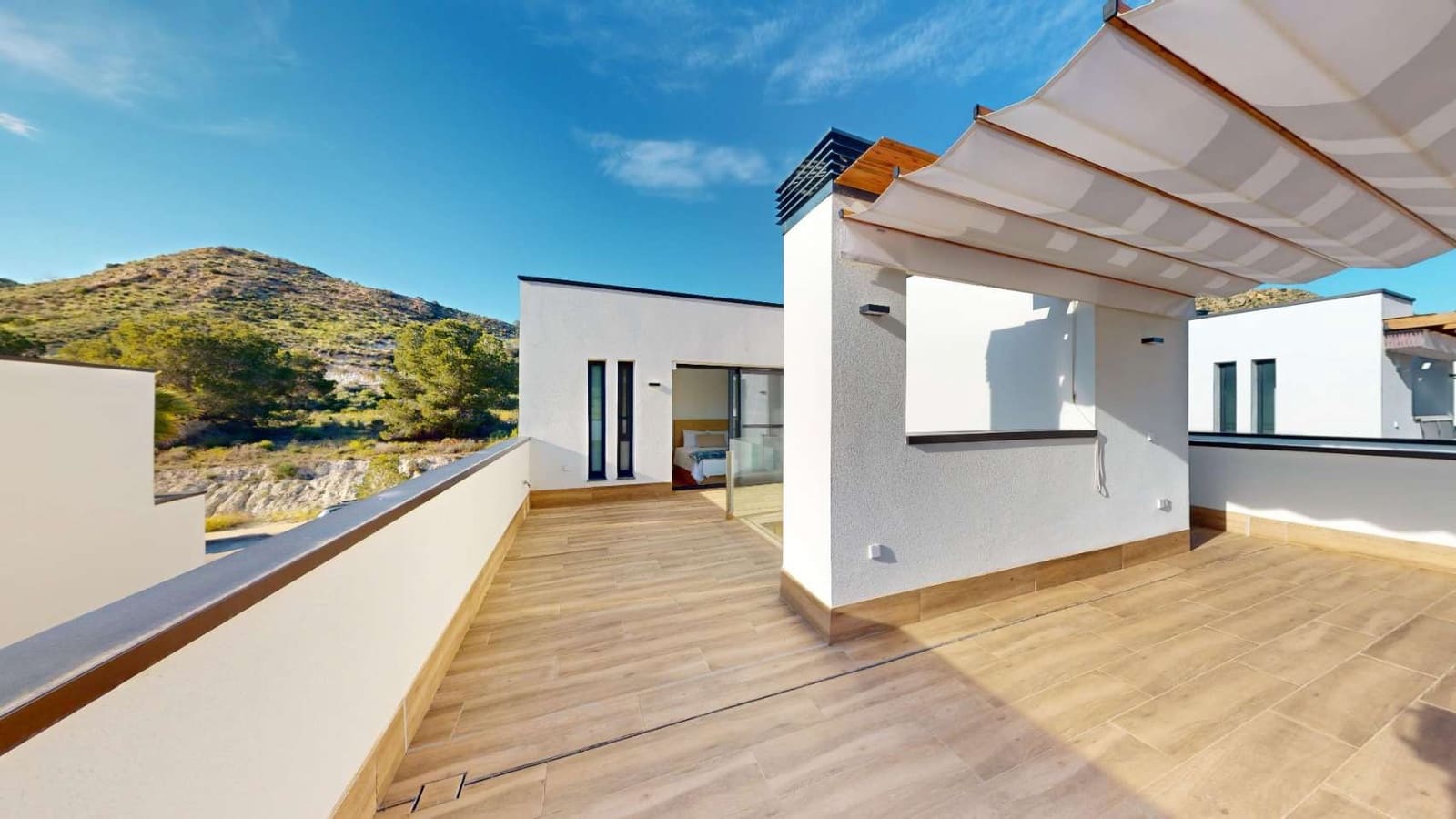 3 slaapkamer Villa te koop in Monforte del Cid met zwembad - € 795.000 (Ref: 9809444)