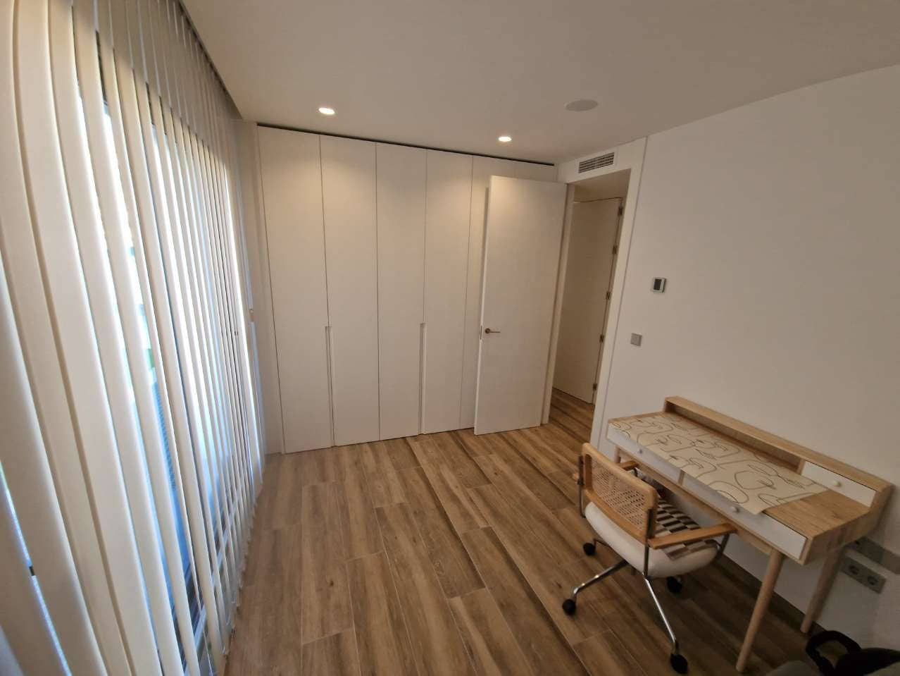 3 slaapkamer Villa te koop in Monforte del Cid met zwembad - € 795.000 (Ref: 9809445)