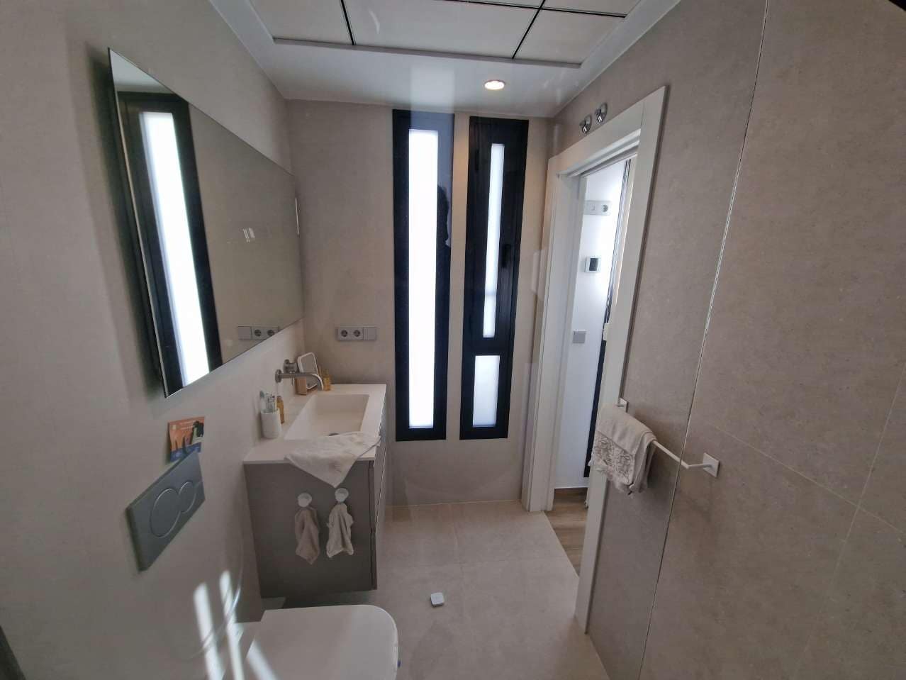 3 slaapkamer Villa te koop in Monforte del Cid met zwembad - € 795.000 (Ref: 9809445)