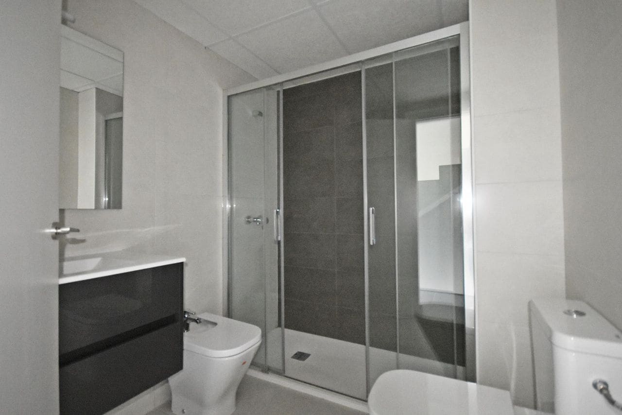 3 soveværelse Lejlighed til salg i Puerto de Mazarron med swimmingpool garage - € 294.000 (Ref: 9844237)
