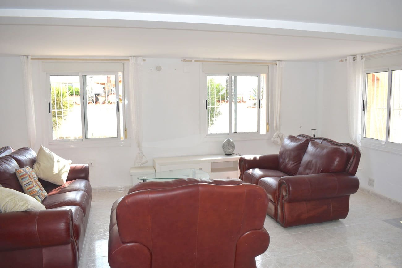 3 sypialnia Willa na sprzedaż w San Fulgencio z basenem garażem - 345 000 € (Ref: 9928186)