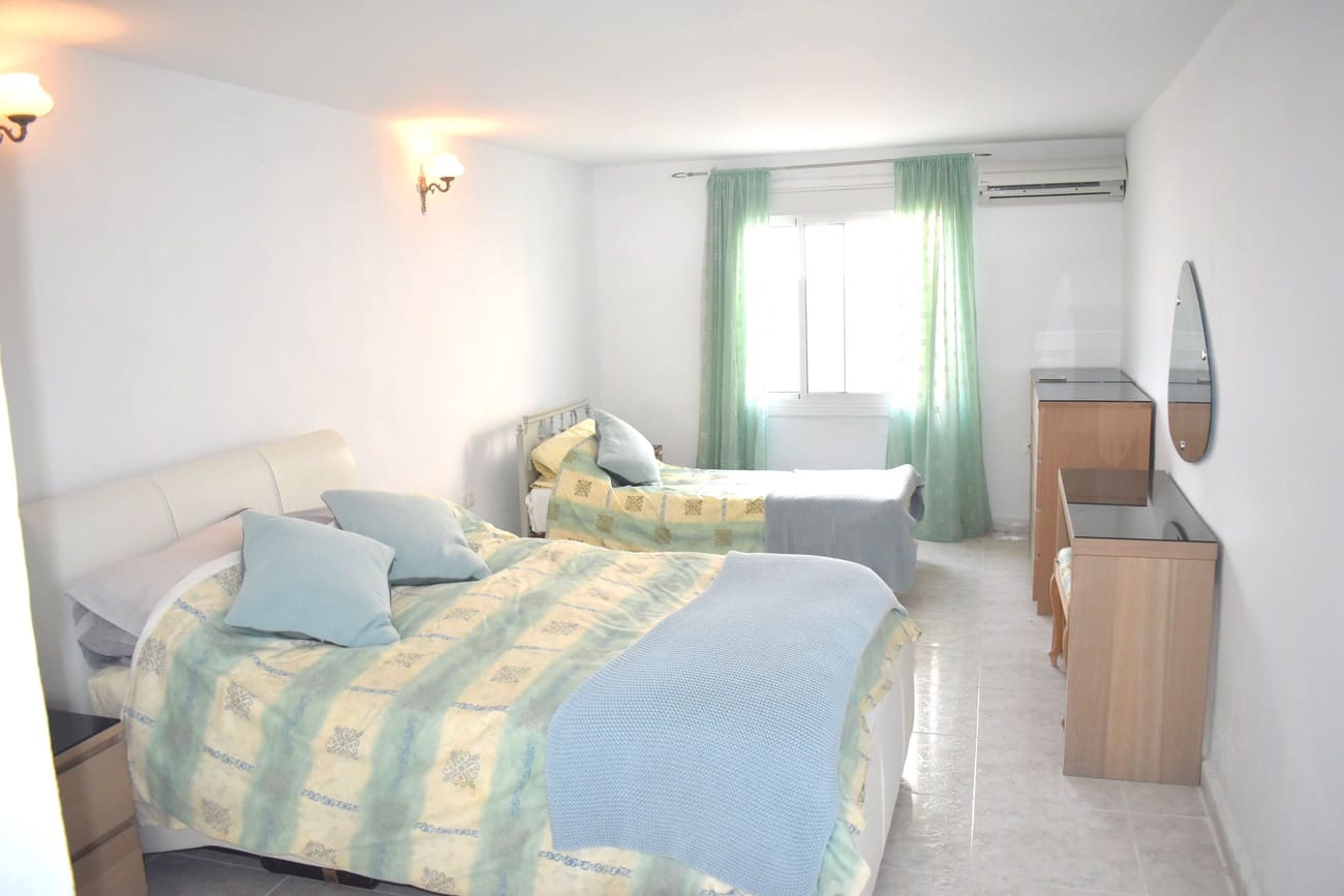 3 sypialnia Willa na sprzedaż w San Fulgencio z basenem garażem - 345 000 € (Ref: 9928186)