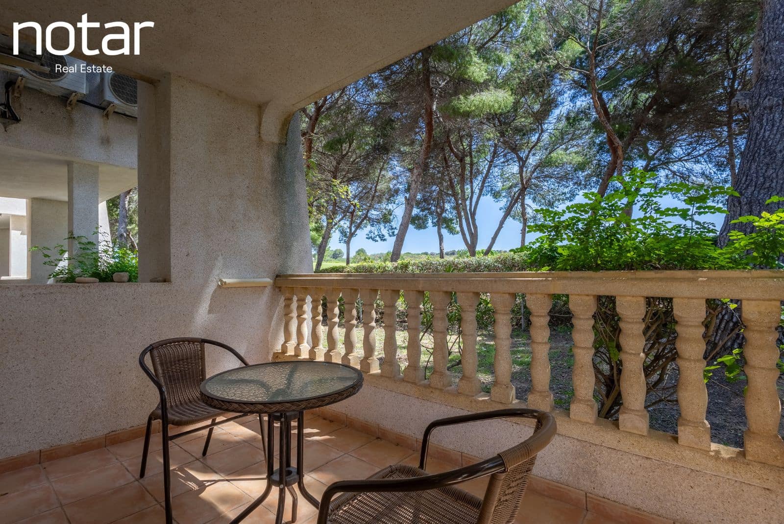 Apartamento de 2 habitaciones en Villamartin en venta - 220.000 € (Ref: 9928190)