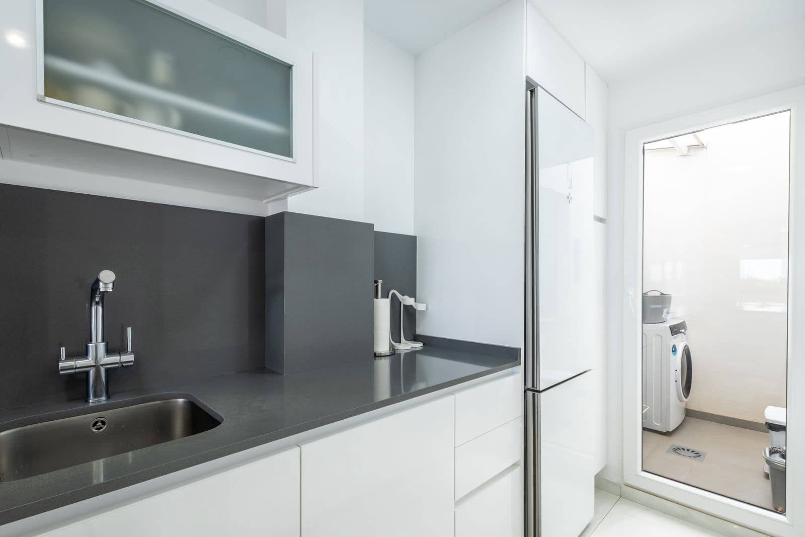 3 sypialnia Dom na sprzedaż w Los Balcones z basenem garażem - 429 000 € (Ref: 9928196)