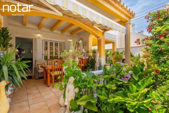 4 sypialnia Dom na sprzedaż w Los Frutales, Torrevieja z basenem - 340 000 € (Ref: 9928197)