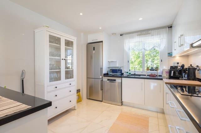 2 sypialnia Apartament na sprzedaż w Parque Acuático - Sector 25, Torrevieja z basenem garażem - 270 000 € (Ref: 9928198)