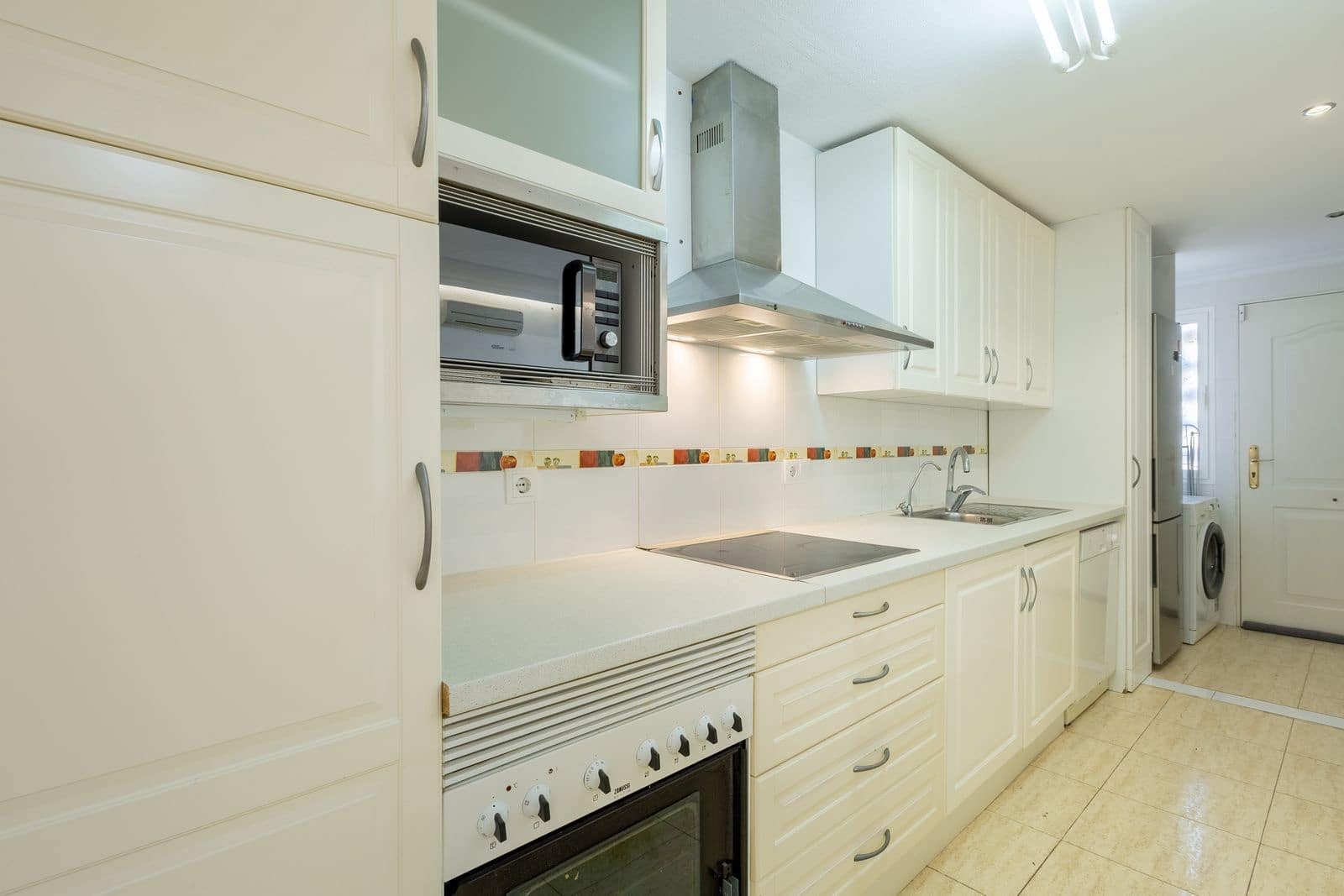 3 bedroom Apartment for sale in Playa Flamenca with pool garage - € 339,000 (Ref: 9928199)