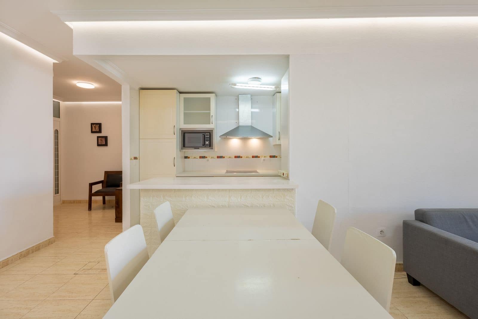 3 bedroom Apartment for sale in Playa Flamenca with pool garage - € 339,000 (Ref: 9928199)