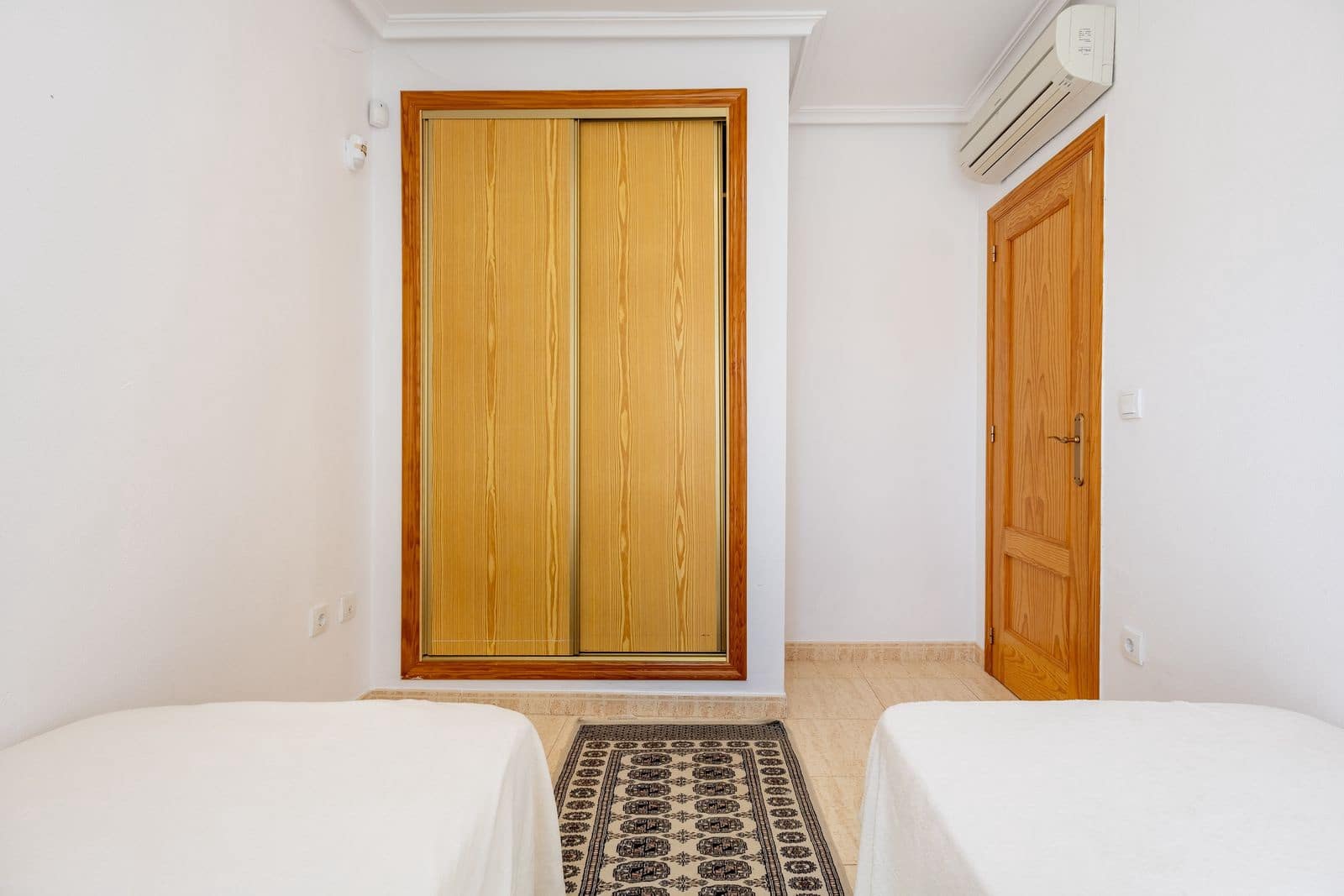 3 bedroom Apartment for sale in Playa Flamenca with pool garage - € 339,000 (Ref: 9928199)