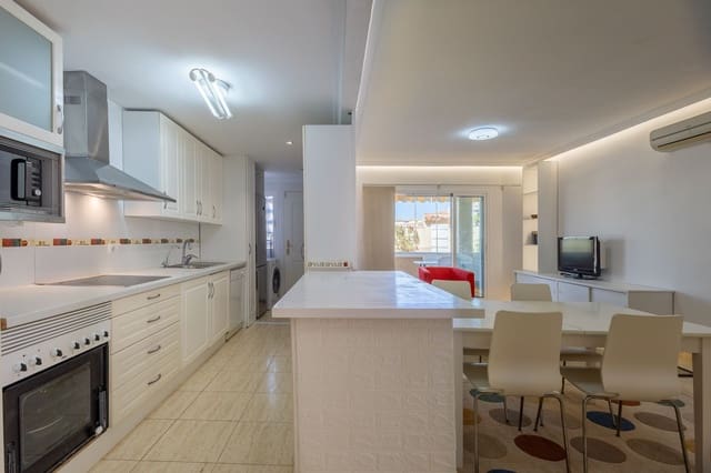 3 makuuhuone Huoneisto myytävänä paikassa Playa Flamenca, Orihuela mukana uima-altaan 
autotalli - 339 000 € (Ref: 9928199)