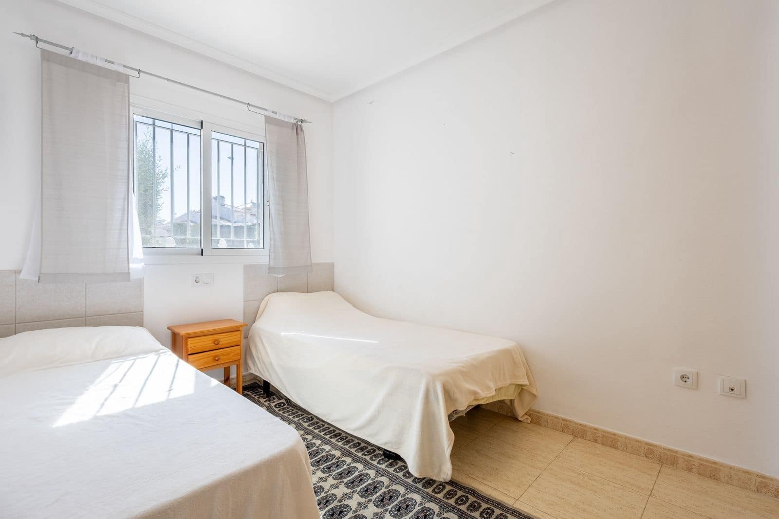 3 bedroom Apartment for sale in Playa Flamenca with pool garage - € 339,000 (Ref: 9928199)
