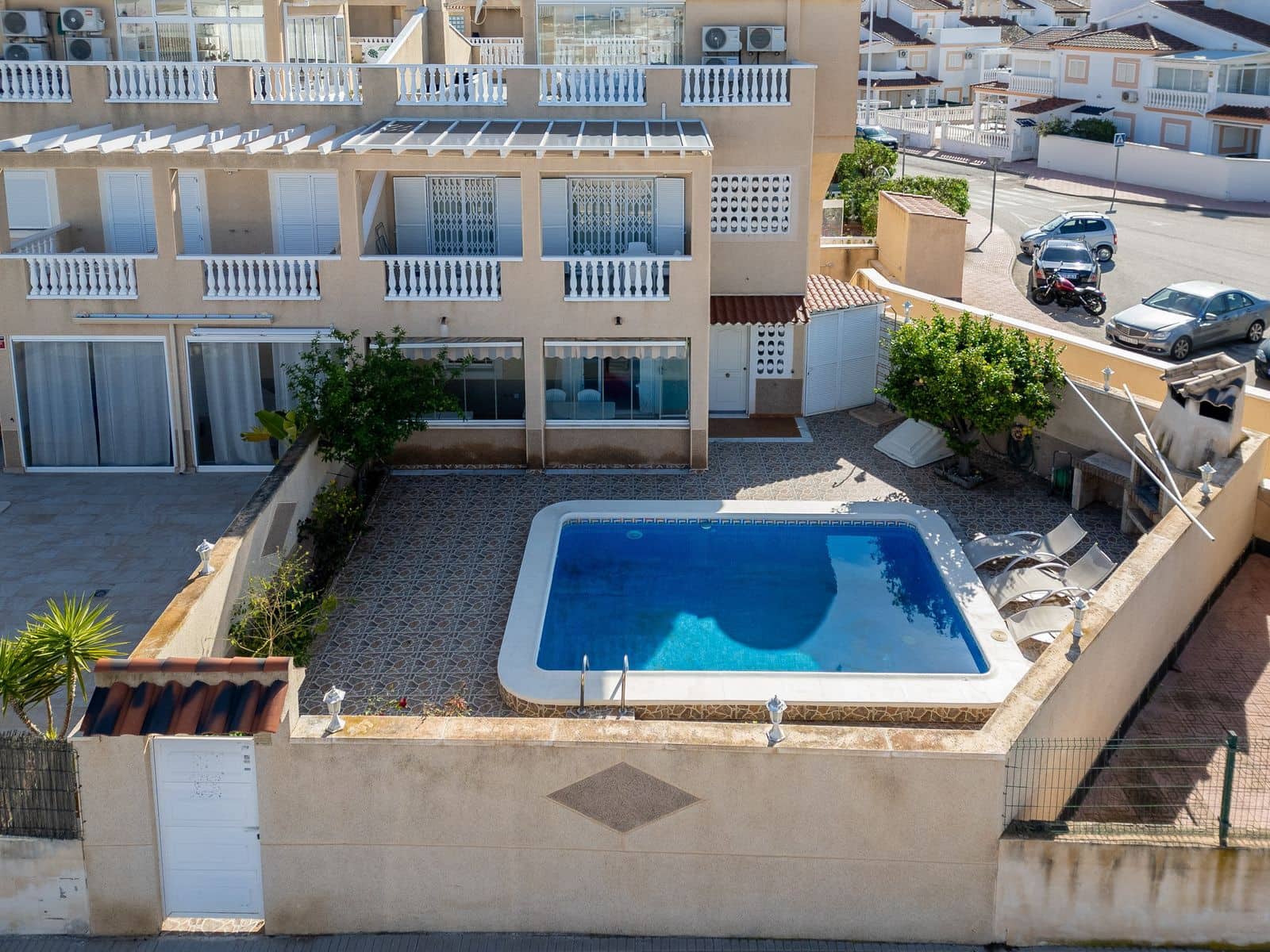 3 bedroom Apartment for sale in Playa Flamenca with pool garage - € 339,000 (Ref: 9928199)