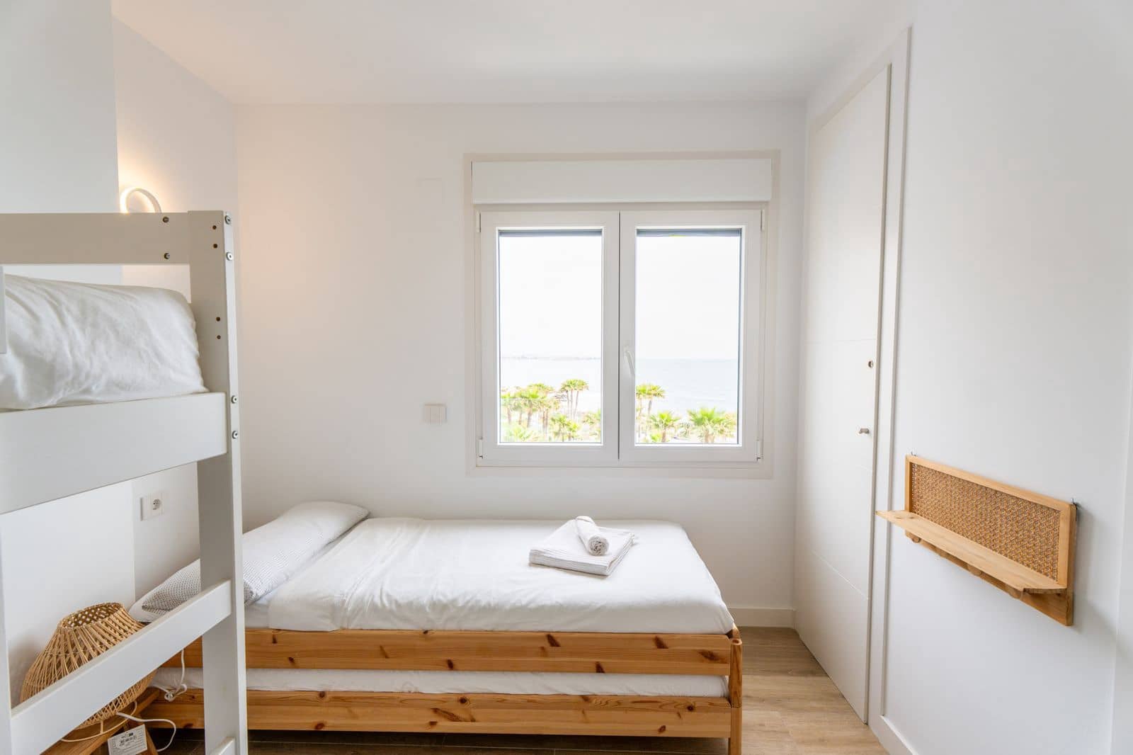 3 sypialnia Apartament na sprzedaż w Punta Prima z basenem garażem - 690 000 € (Ref: 9928201)