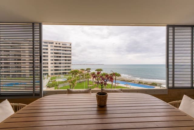 3 sypialnia Apartament na sprzedaż w Punta Prima, Torrevieja z basenem garażem - 690 000 € (Ref: 9928201)