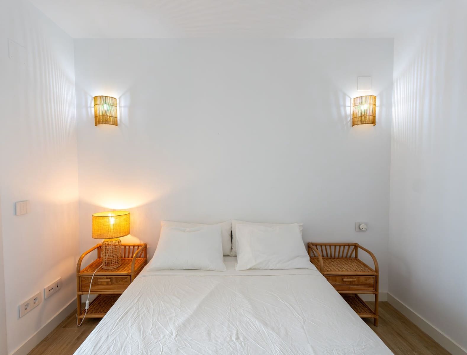 3 sypialnia Apartament na sprzedaż w Punta Prima z basenem garażem - 690 000 € (Ref: 9928201)