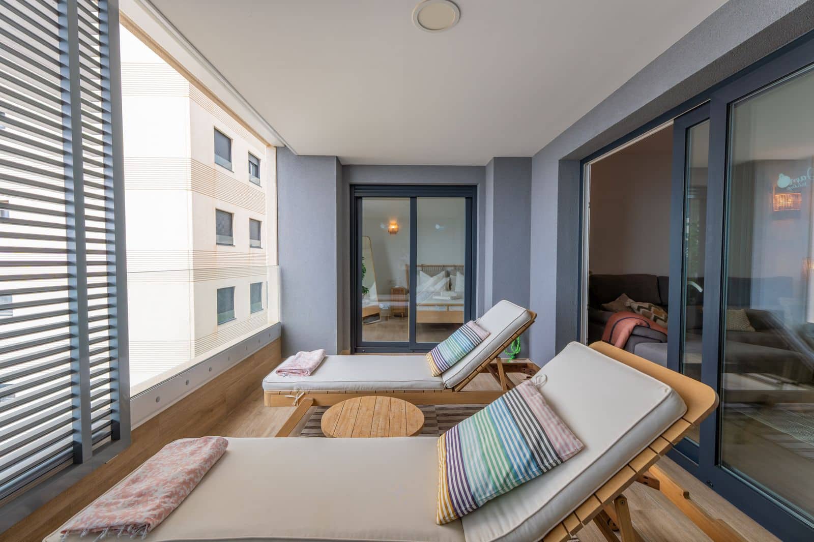 3 sypialnia Apartament na sprzedaż w Punta Prima z basenem garażem - 690 000 € (Ref: 9928201)