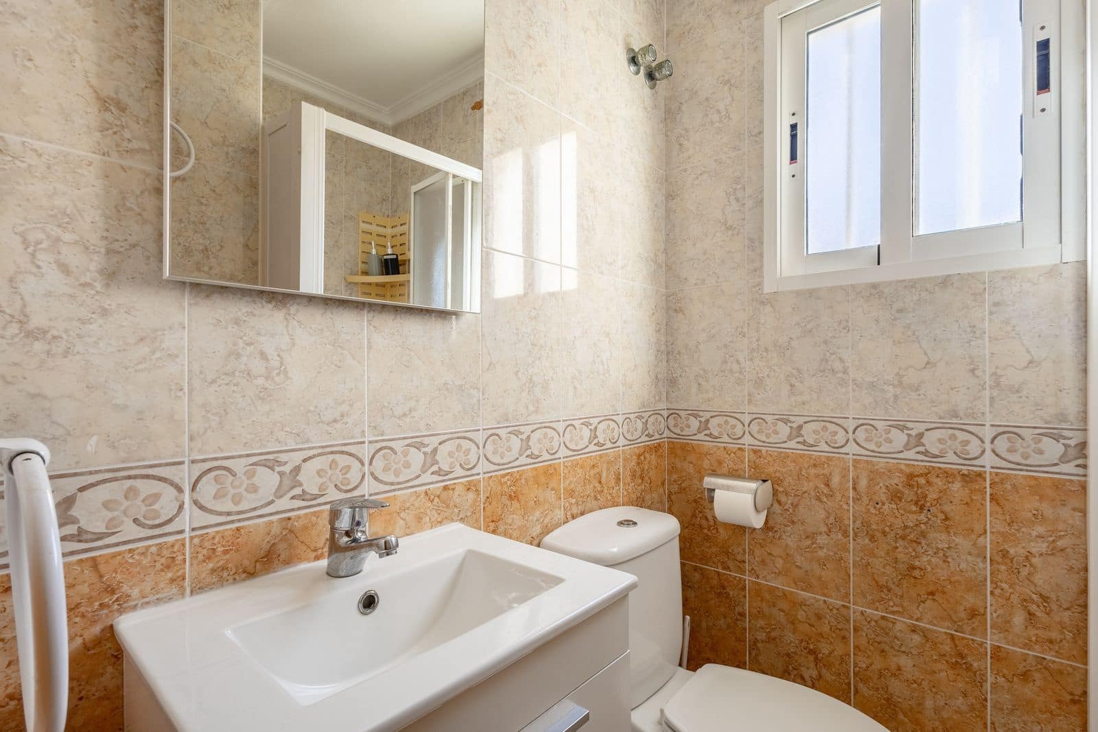 4 bedroom Apartment for sale in La Mata with garage - € 269,900 (Ref: 9928202)