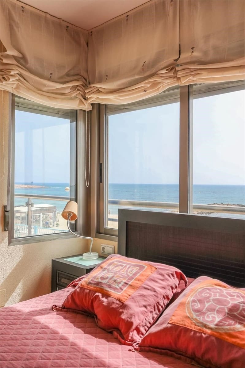 4 sypialnia Apartament na sprzedaż w Torrevieja z basenem - 680 000 € (Ref: 9928206)