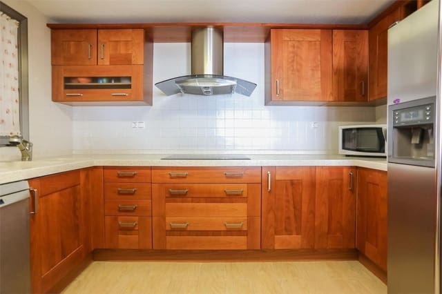 4 sypialnia Apartament na sprzedaż w Playa de los Locos, Torrevieja z basenem - 680 000 € (Ref: 9928206)