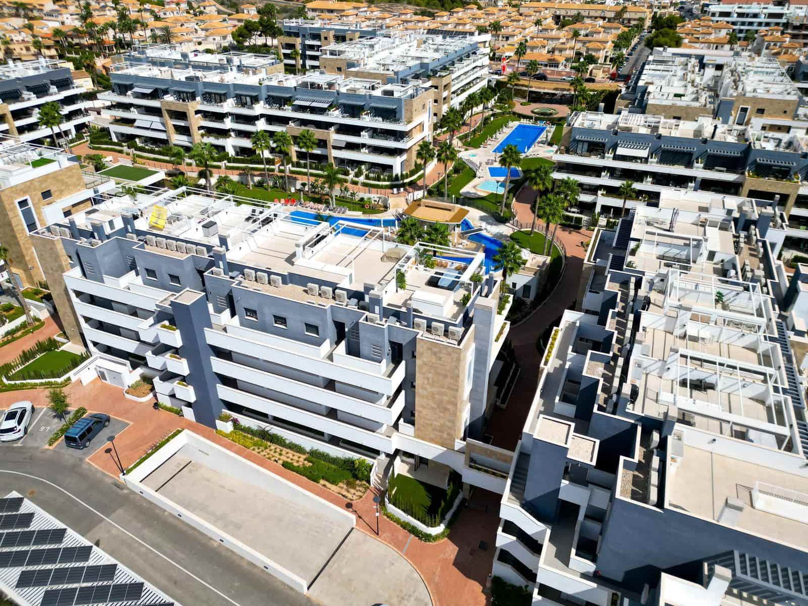 Apartamento de 3 habitaciones en Playa Flamenca en venta con piscina - 522.000 € (Ref: 9928207)
