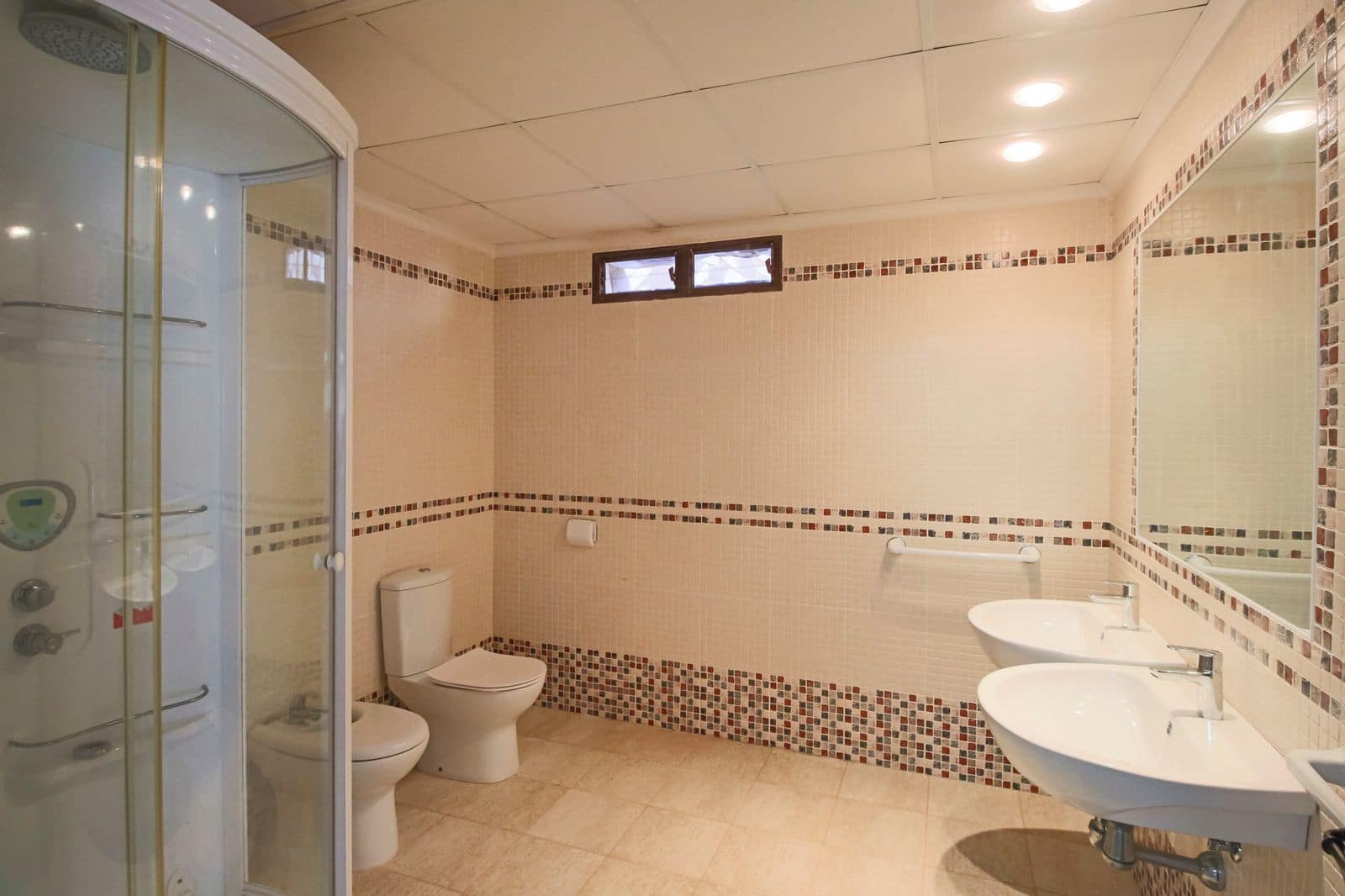 4 camera da letto Villa in vendita in La Zenia con piscina garage - 1.199.000 € (Rif: 9928211)