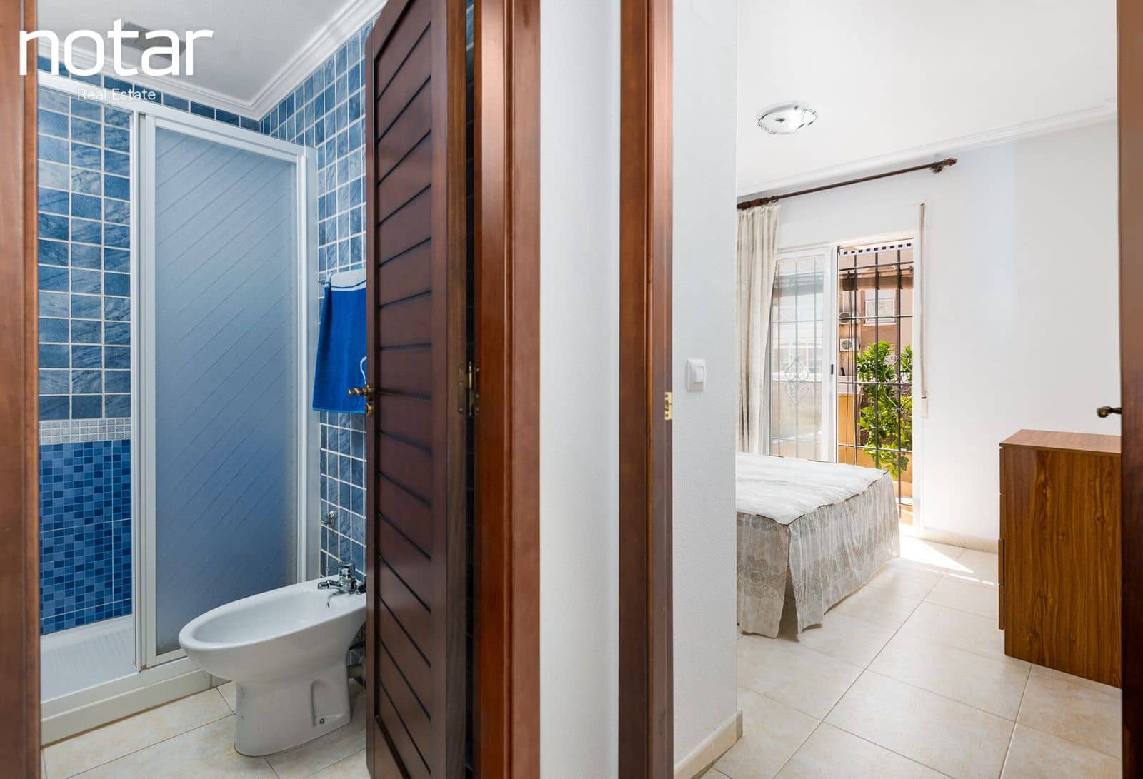 2 sypialnia Apartament na sprzedaż w Torrevieja z basenem - 220 000 € (Ref: 9928220)