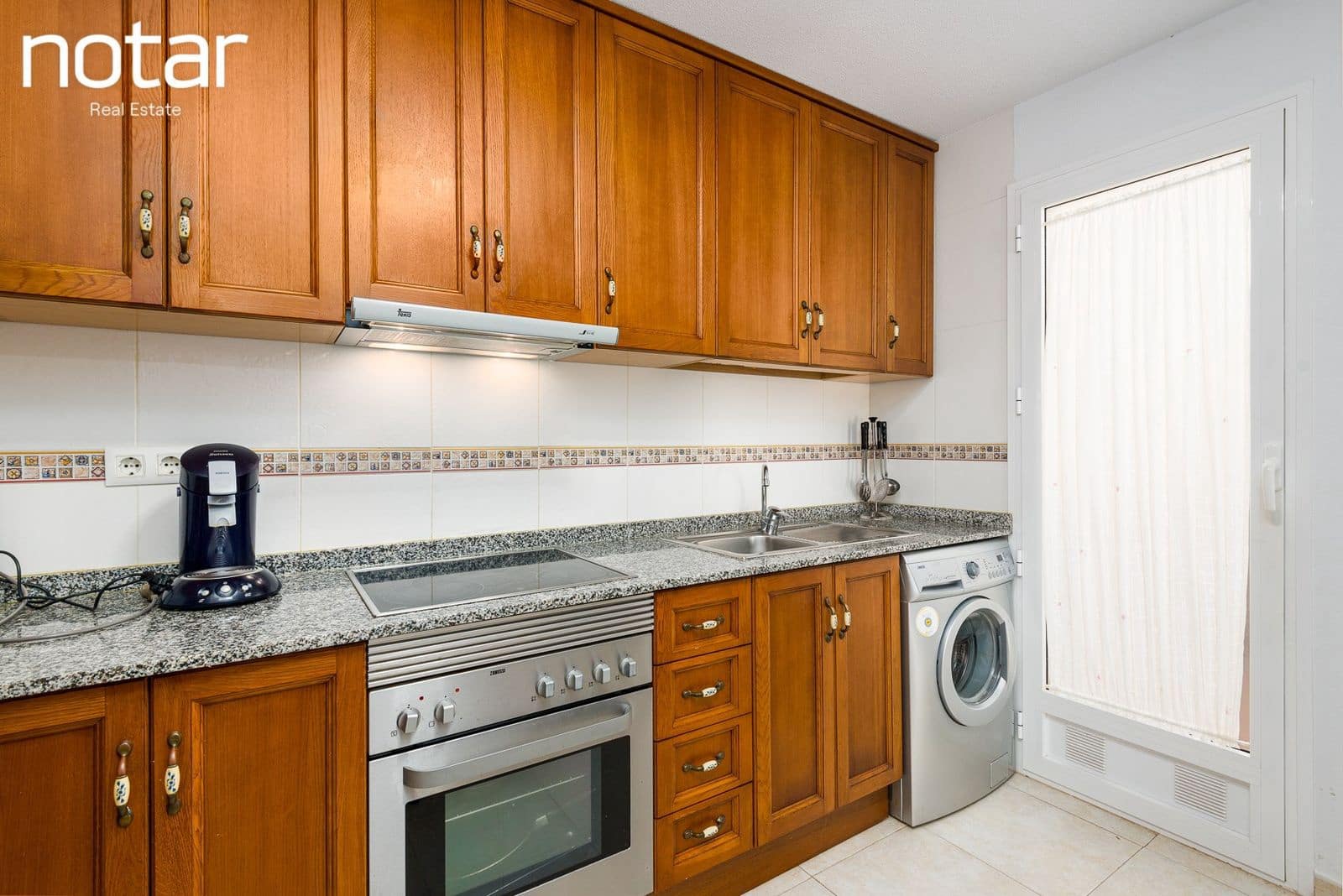 2 sypialnia Apartament na sprzedaż w Torrevieja z basenem - 220 000 € (Ref: 9928220)