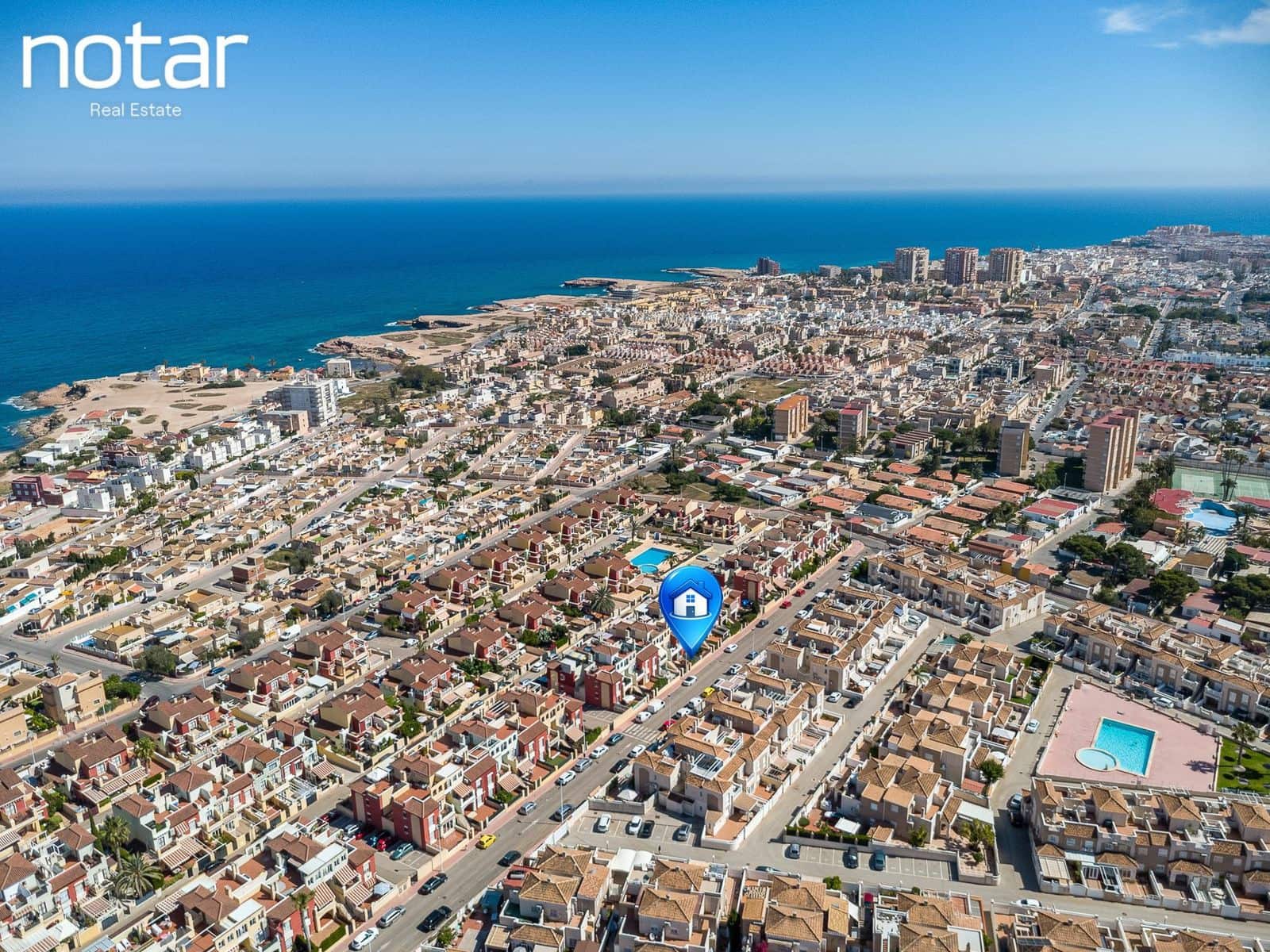 2 sypialnia Apartament na sprzedaż w Torrevieja z basenem - 220 000 € (Ref: 9928220)