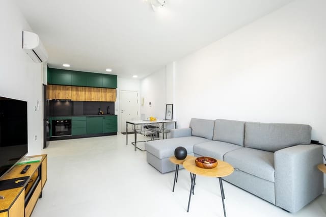2 slaapkamer Appartement te koop in San Miguel de Salinas met zwembad garage - € 239.000 (Ref: 9928221)