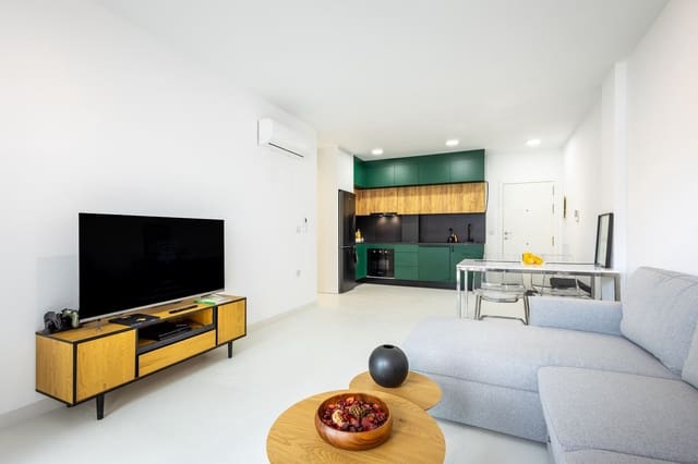 2 slaapkamer Appartement te koop in San Miguel de Salinas met zwembad garage - € 239.000 (Ref: 9928221)