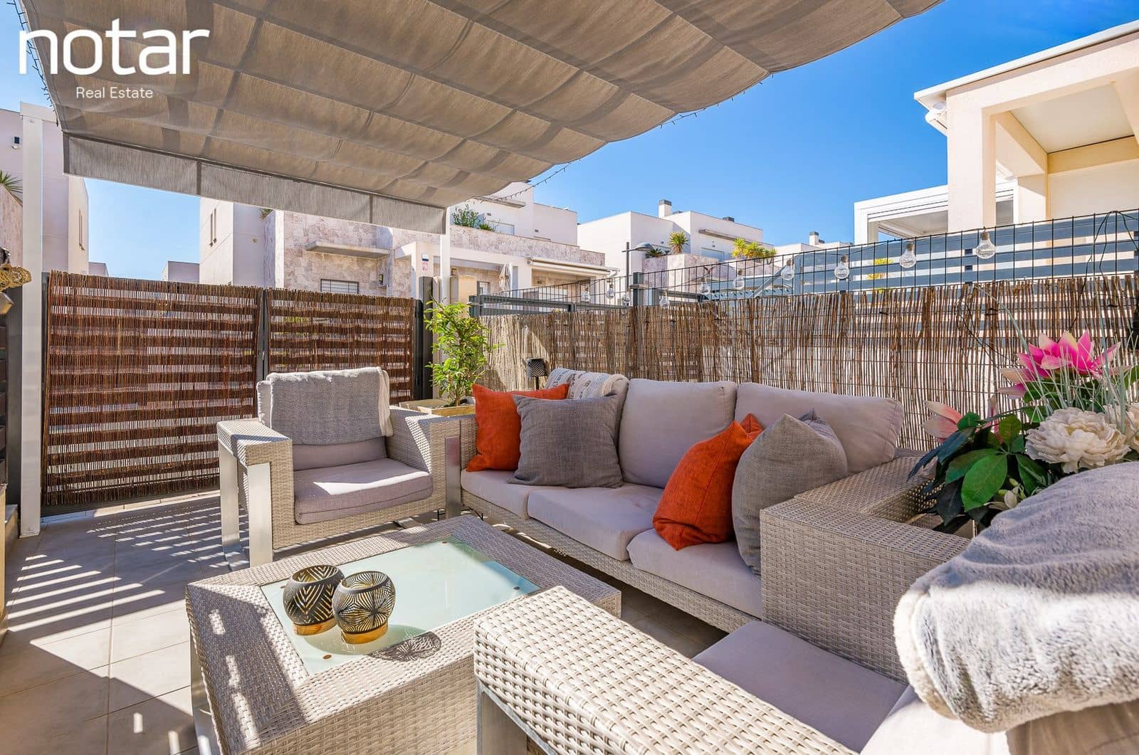3 bedroom Townhouse for sale in Torrevieja with pool - € 350,000 (Ref: 9928224)