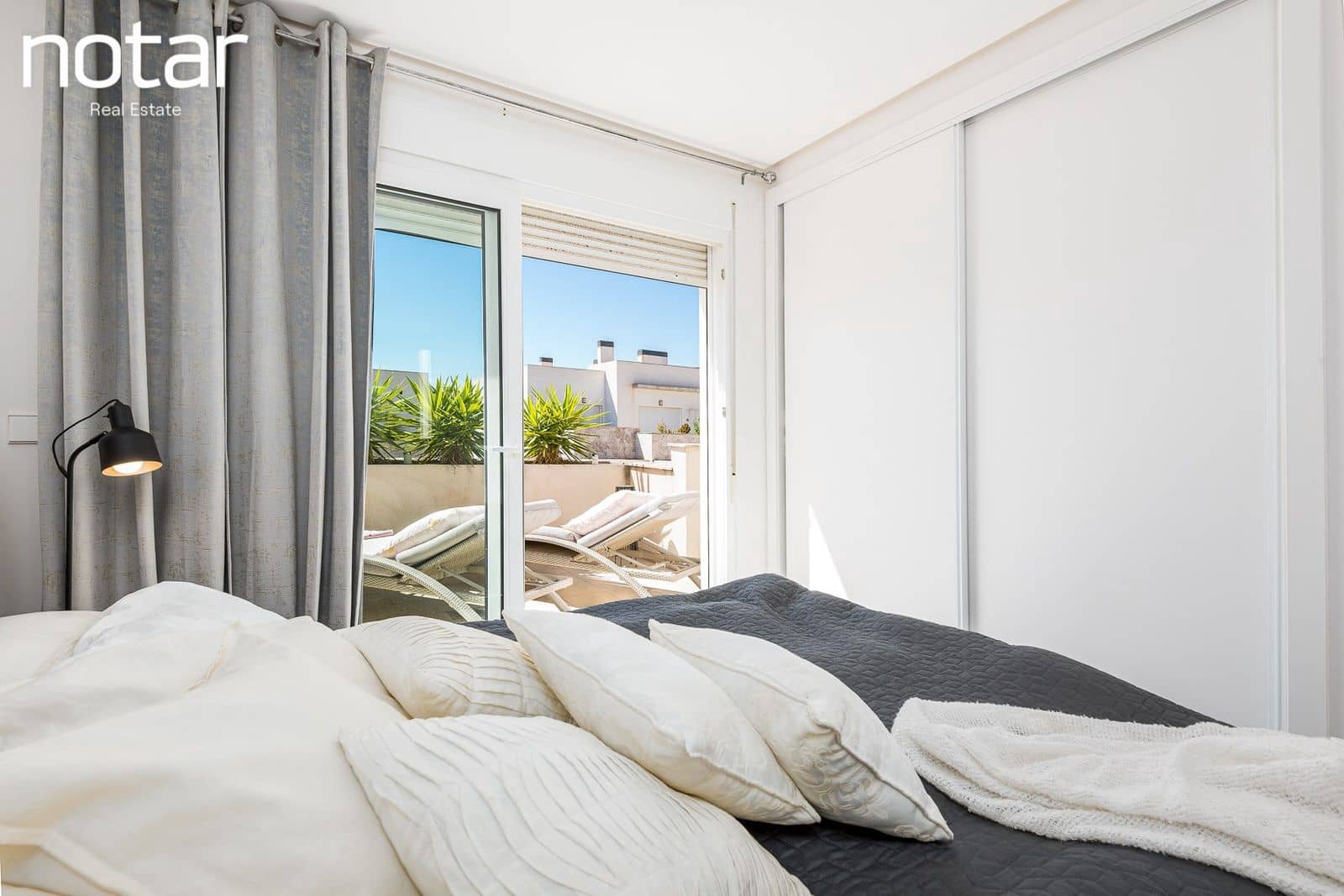 3 bedroom Townhouse for sale in Torrevieja with pool - € 350,000 (Ref: 9928224)