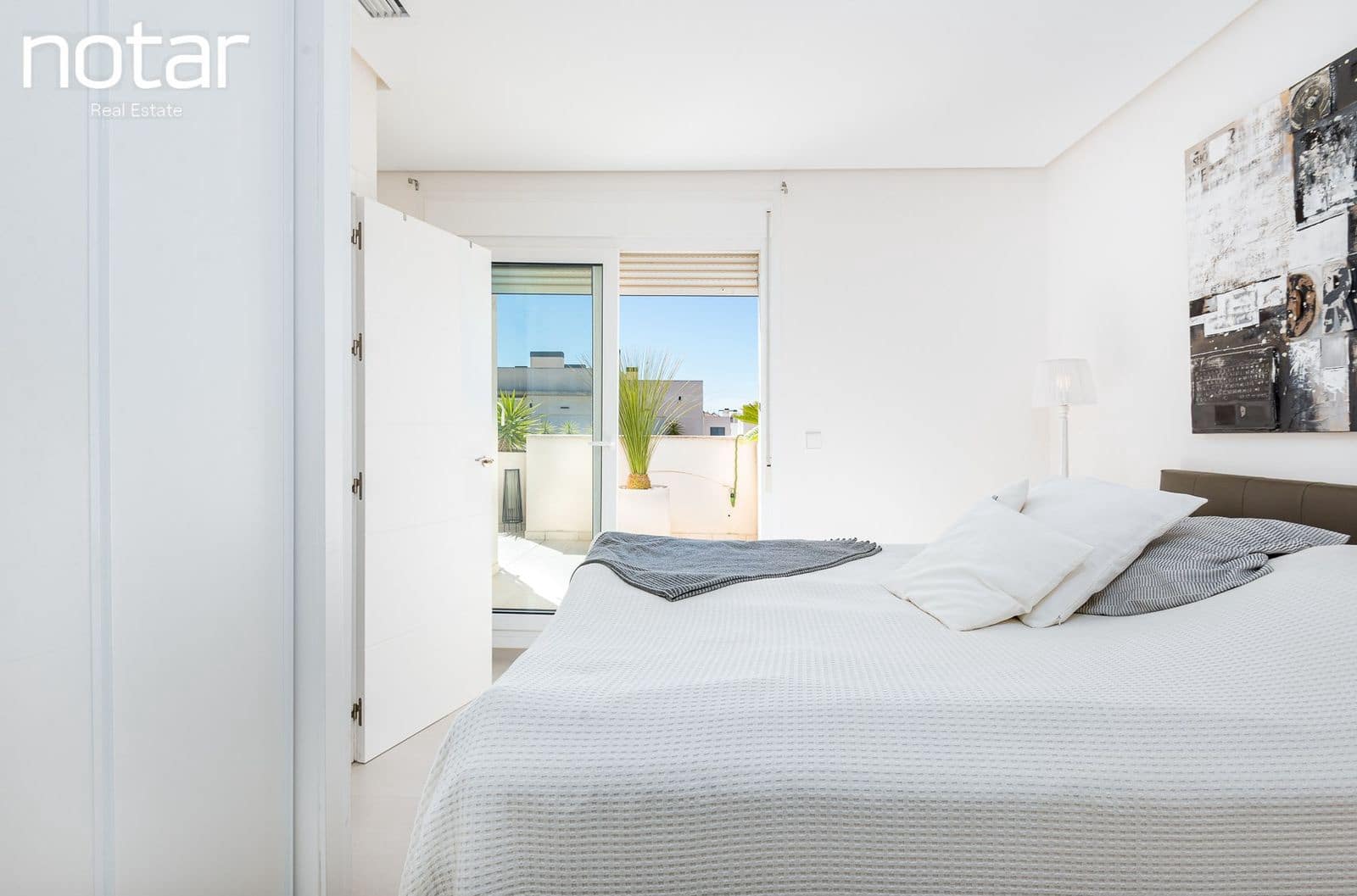 3 bedroom Townhouse for sale in Torrevieja with pool - € 350,000 (Ref: 9928224)
