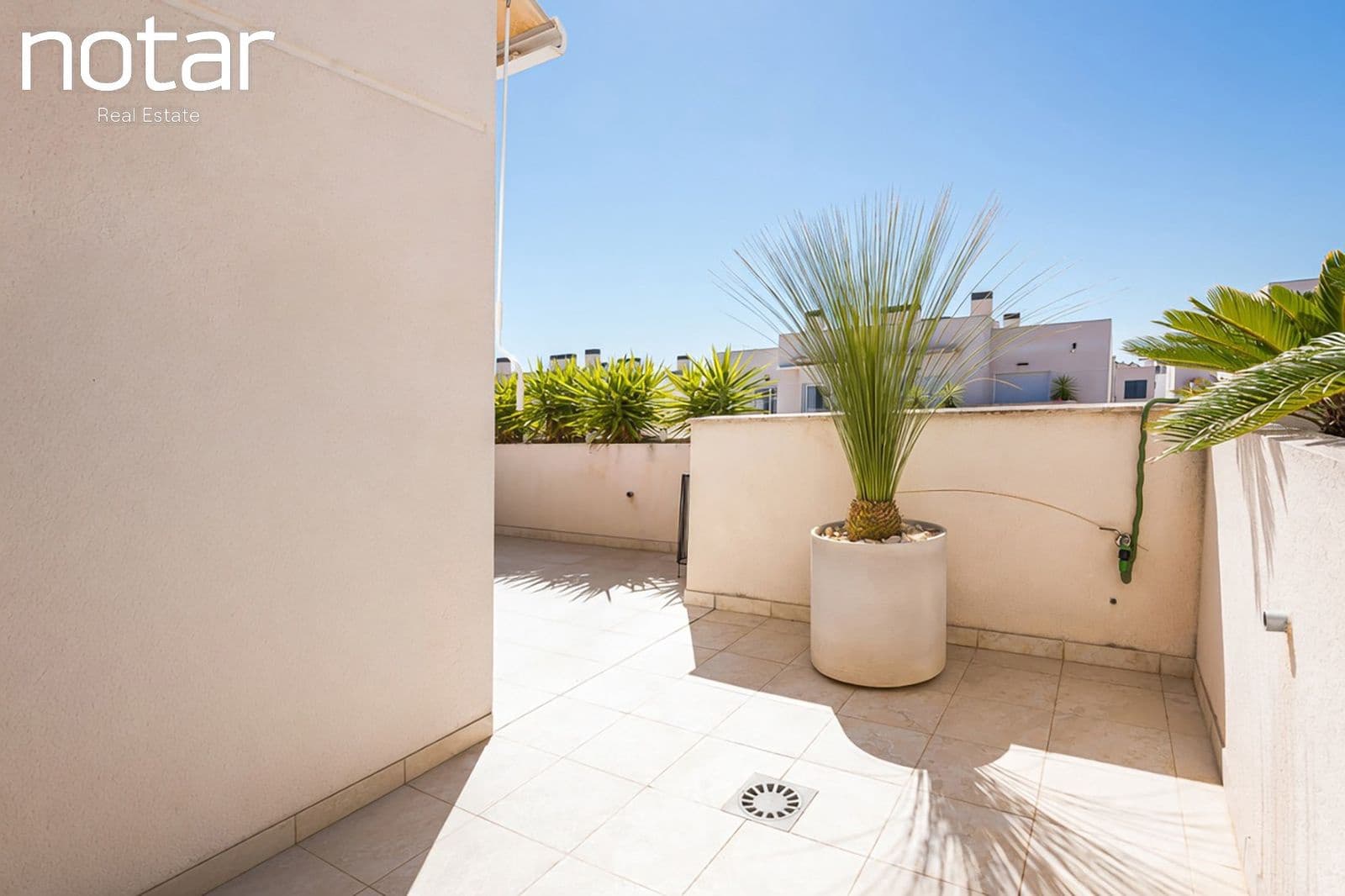 3 bedroom Townhouse for sale in Torrevieja with pool - € 350,000 (Ref: 9928224)