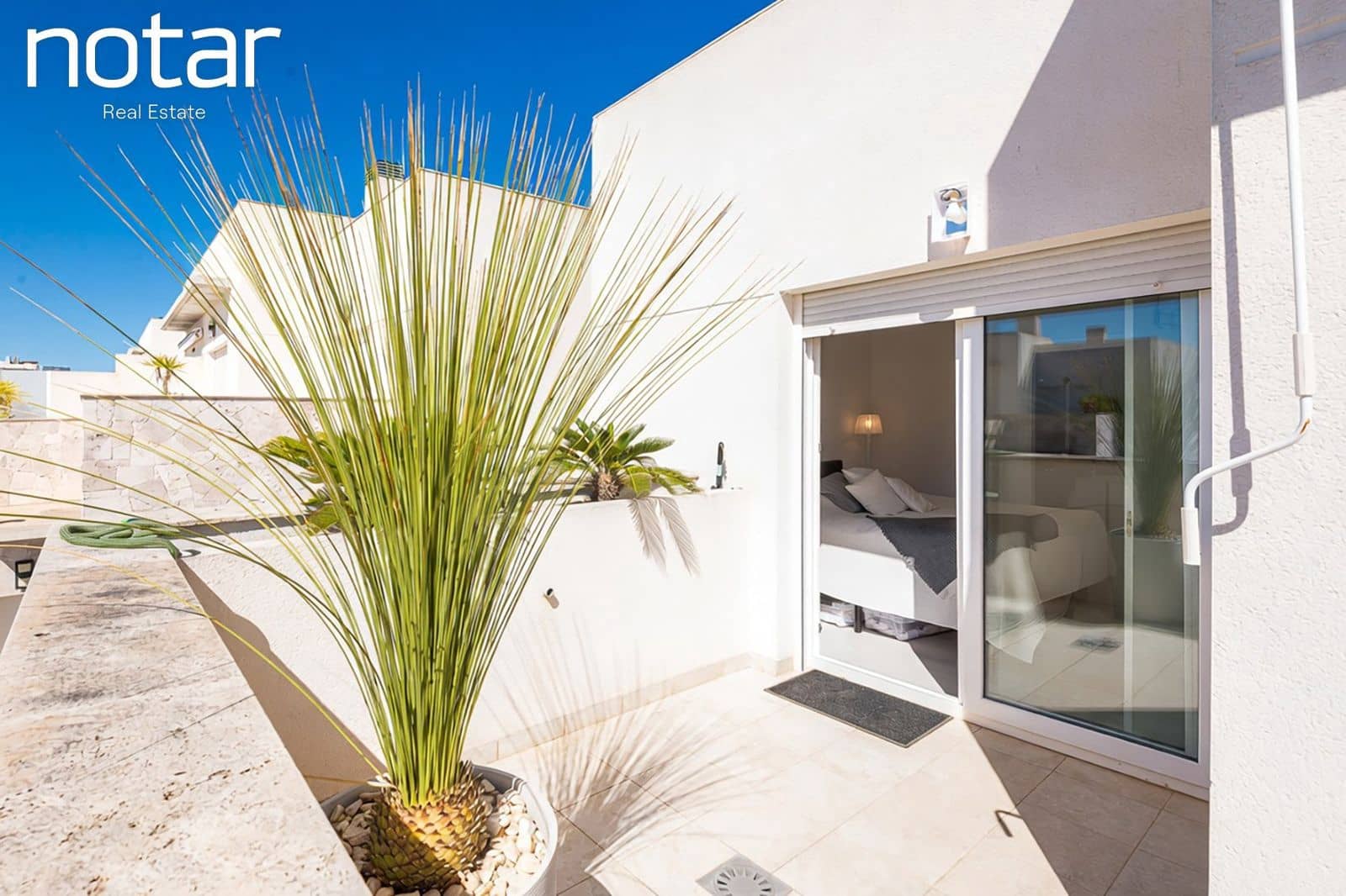 3 bedroom Townhouse for sale in Torrevieja with pool - € 350,000 (Ref: 9928224)