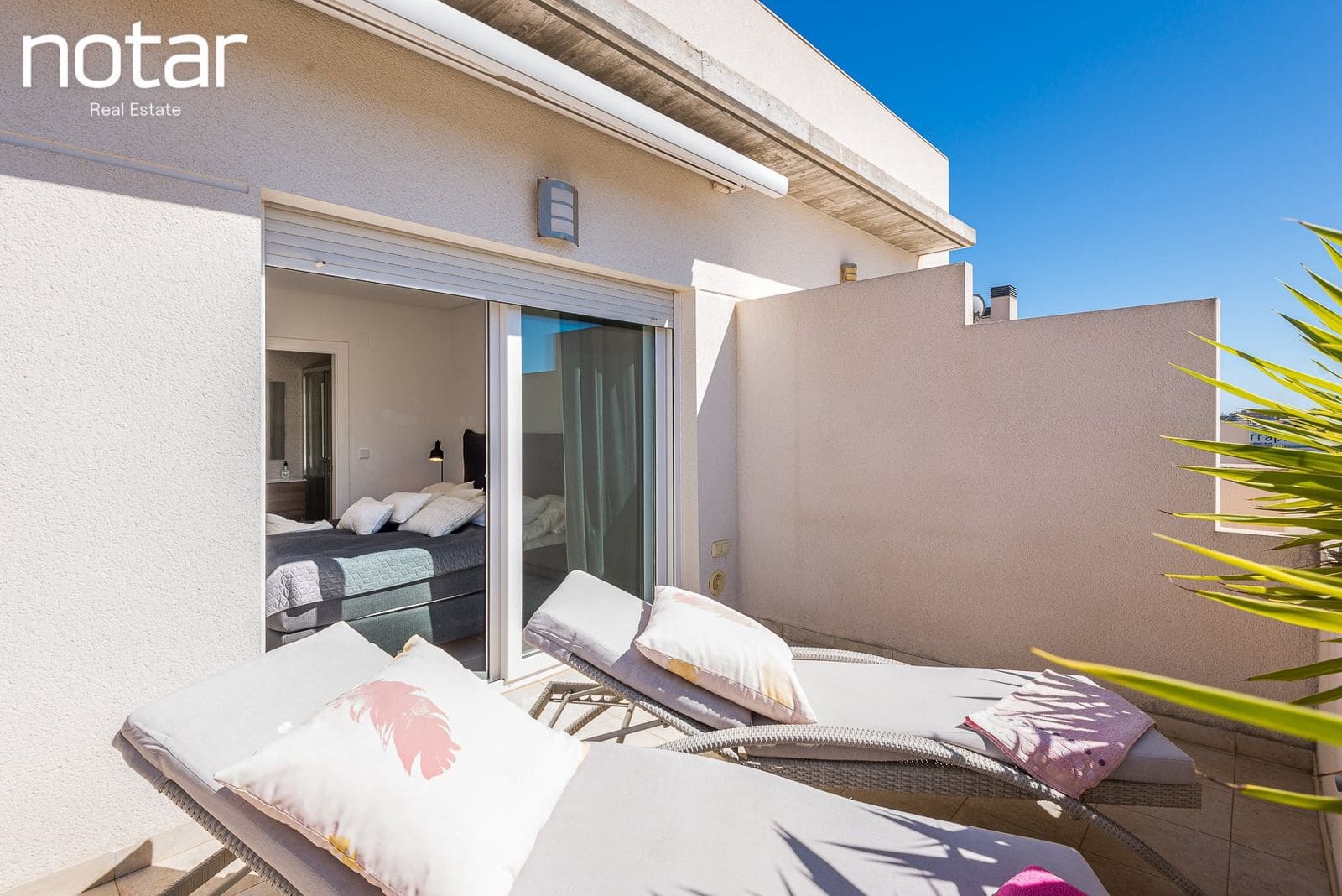 3 bedroom Townhouse for sale in Torrevieja with pool - € 350,000 (Ref: 9928224)