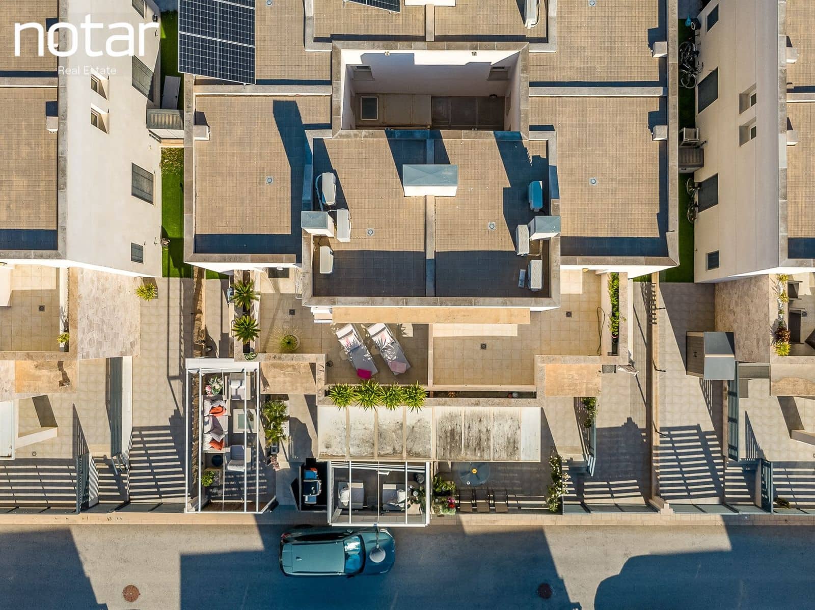 3 bedroom Townhouse for sale in Torrevieja with pool - € 350,000 (Ref: 9928224)