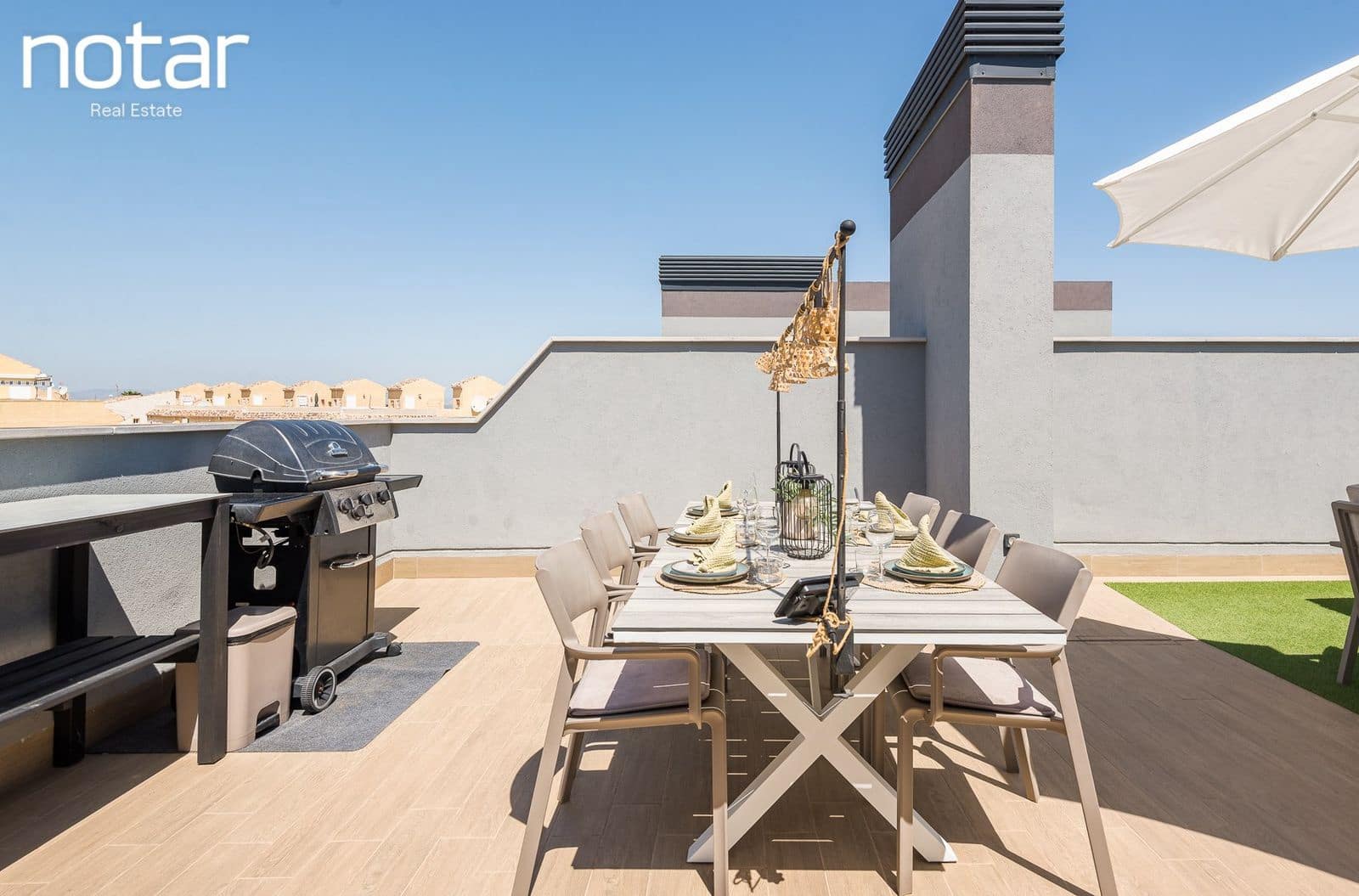 2 bedroom Apartment for sale in Gran Alacant with pool garage - € 545,000 (Ref: 9928225)