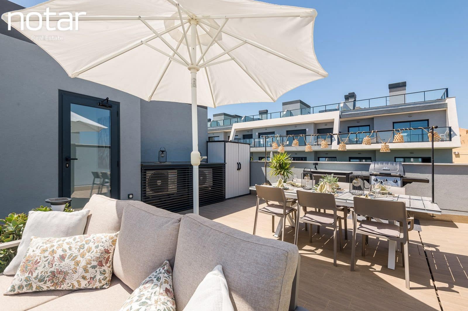 2 bedroom Apartment for sale in Gran Alacant with pool garage - € 545,000 (Ref: 9928225)
