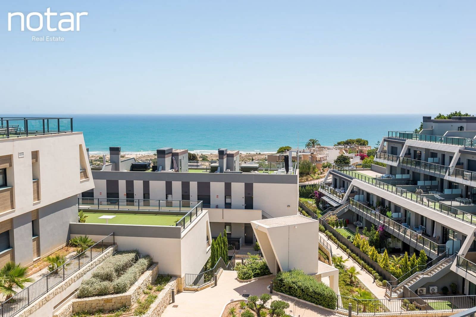 2 bedroom Apartment for sale in Gran Alacant with pool garage - € 545,000 (Ref: 9928225)