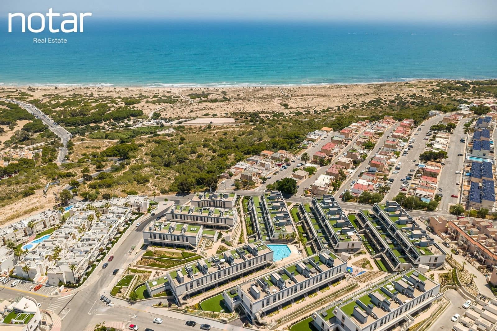 2 bedroom Apartment for sale in Gran Alacant with pool garage - € 545,000 (Ref: 9928225)