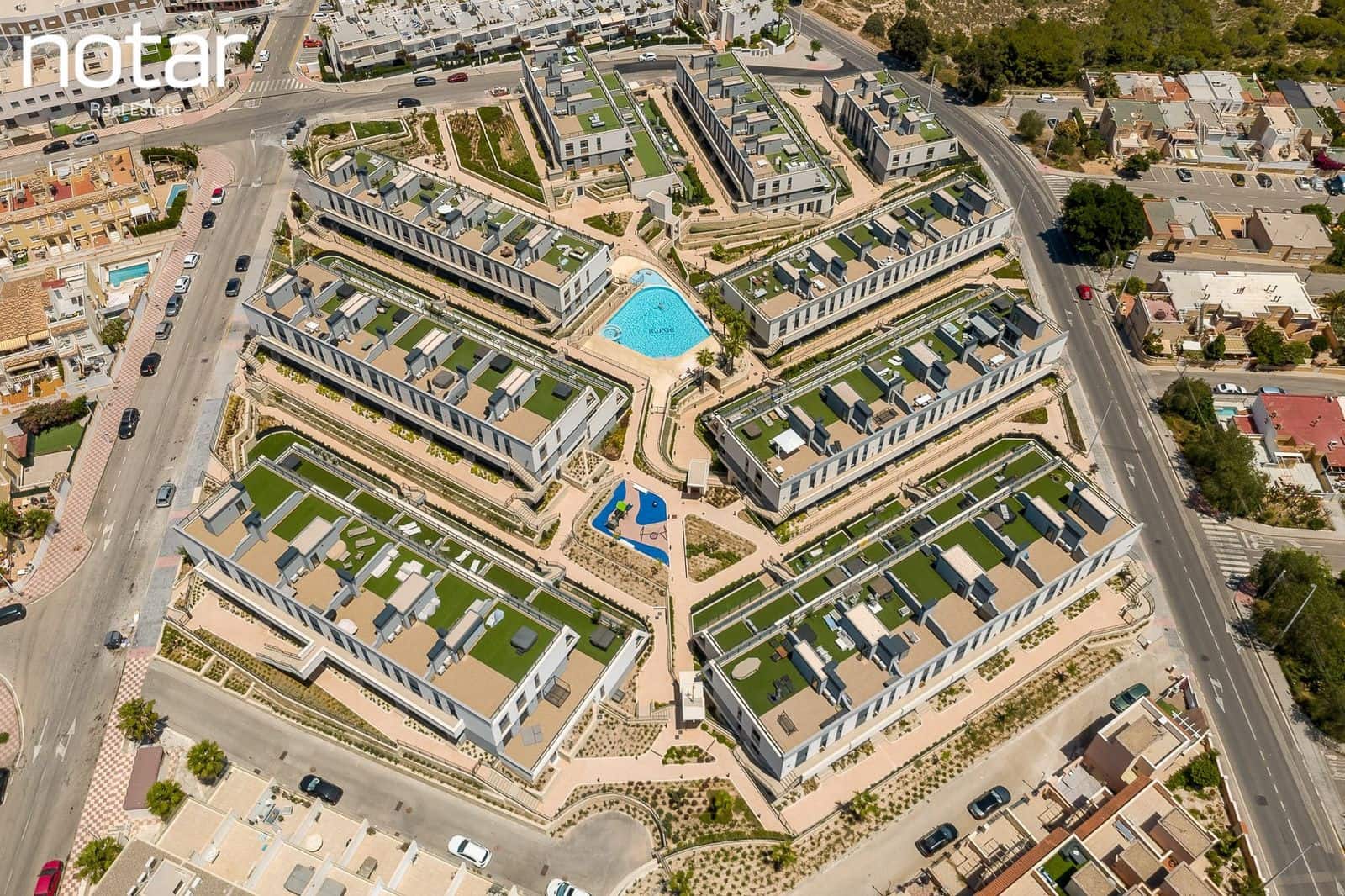 2 bedroom Apartment for sale in Gran Alacant with pool garage - € 545,000 (Ref: 9928225)
