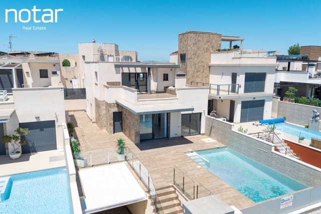 3 Zimmer Villa zu verkaufen in San Miguel de Salinas mit Pool Garage - 545.000 € (Ref: 9928227)