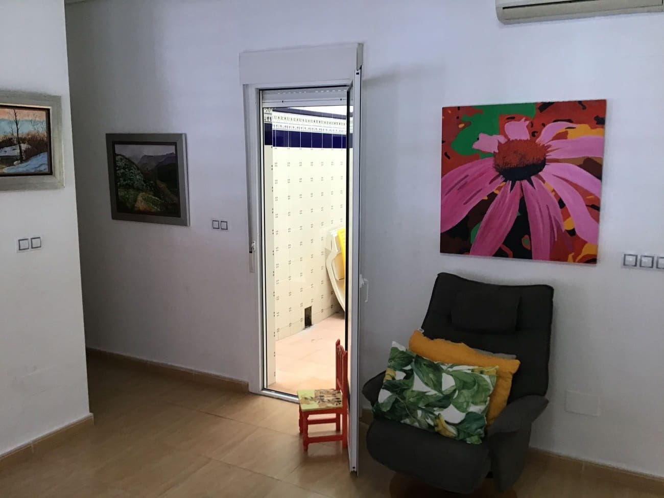 Apartamento de 2 habitaciones en Torrevieja en venta - 134.500 € (Ref: 9928230)