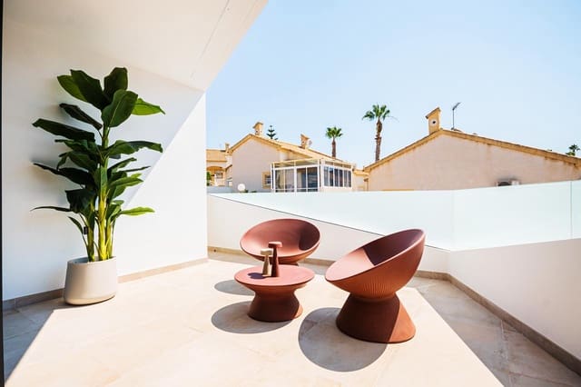 3 bedroom Semi-detached Villa for sale in La Florida, Orihuela with pool - € 499,000 (Ref: 8931992)