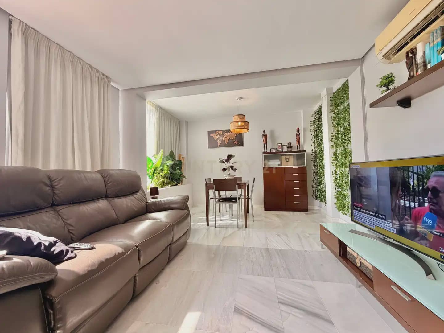 2 bedroom Flat for sale in El Ejido with pool - € 208,000 (Ref: 10015066)