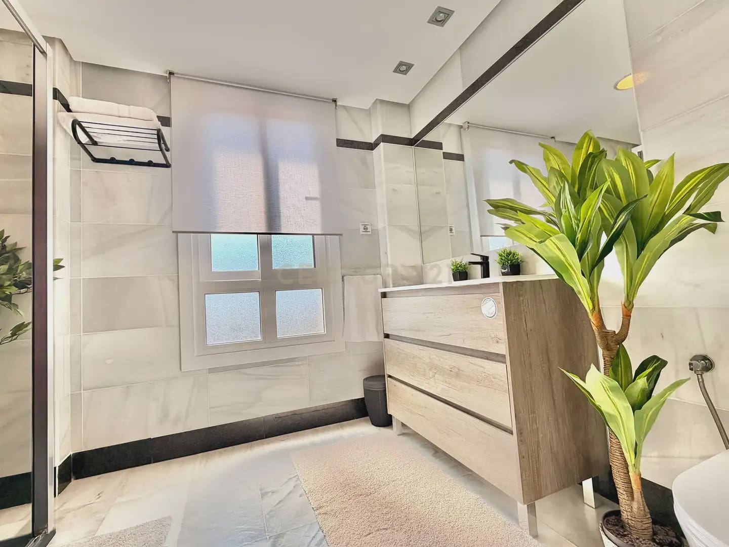 2 bedroom Flat for sale in El Ejido with pool - € 208,000 (Ref: 10015066)