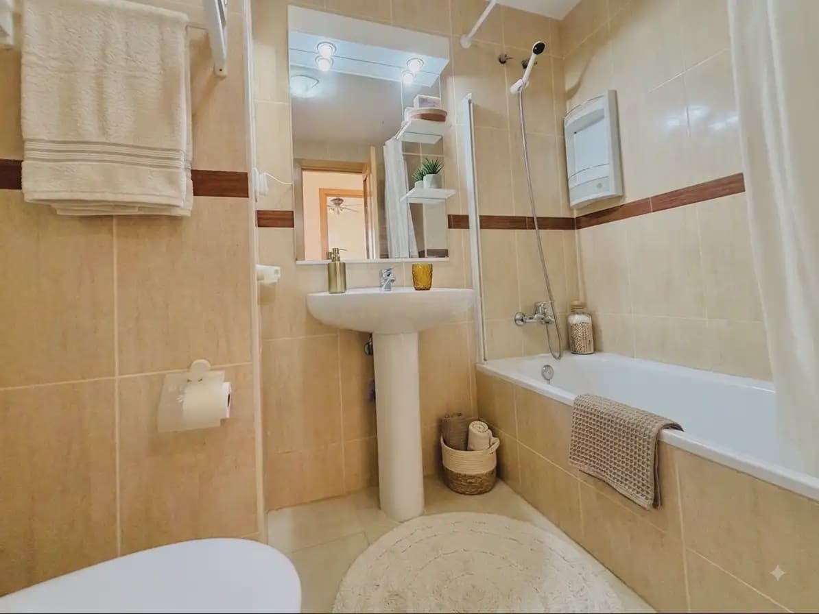 2 sovrum Lägenhet till salu i El Ejido med pool - 182 000 € (Ref: 10021912)
