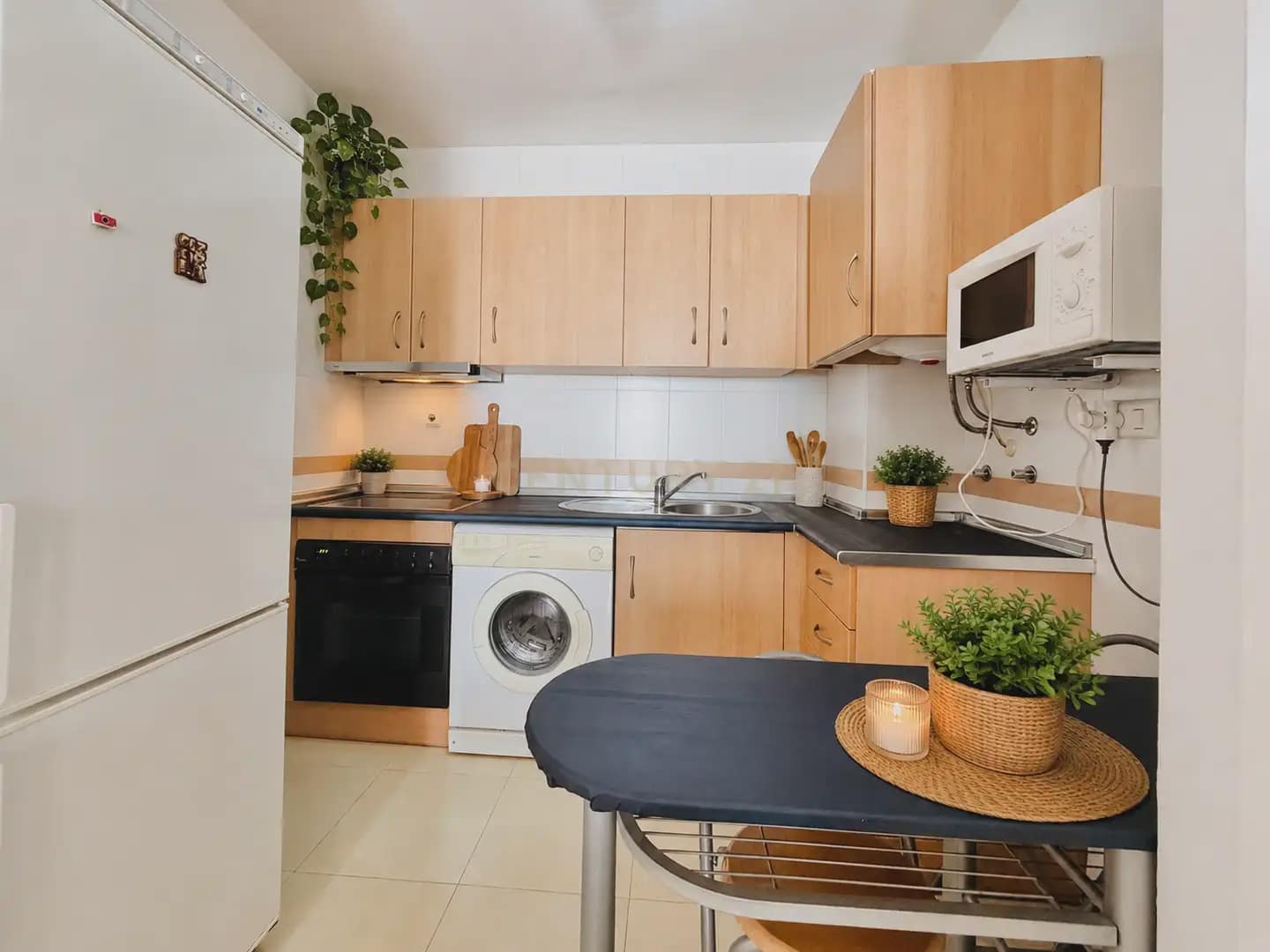 2 sovrum Lägenhet till salu i El Ejido med pool - 182 000 € (Ref: 10021912)