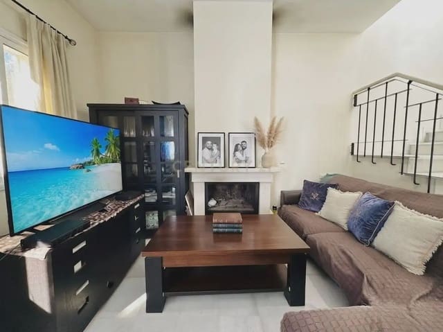 3 makuuhuone Omakotitalo myytävänä paikassa El Ejido - 468 000 € (Ref: 10034775)